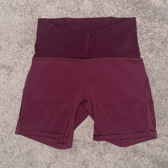 LULULEMON shorts - Picture 2 of 4